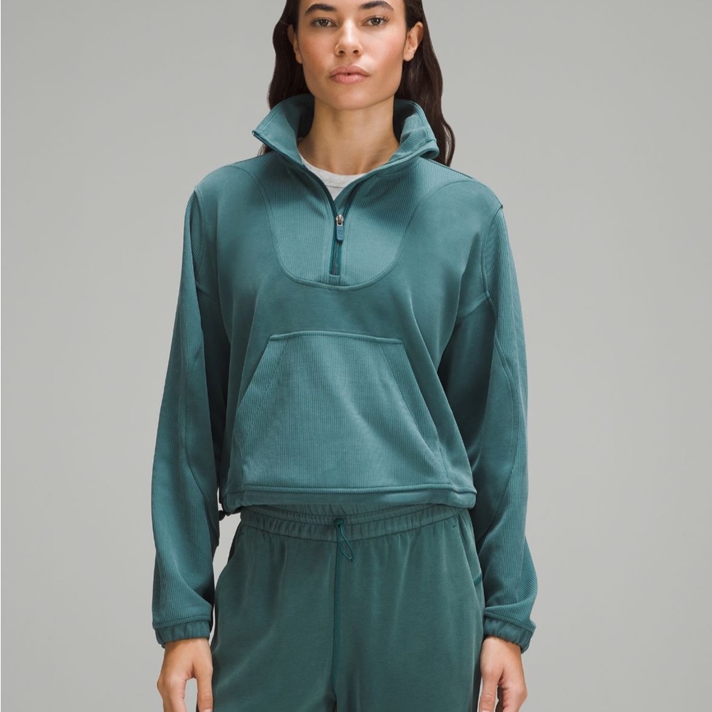 Lululemon Brushed Softstreme Ribbed Half Zip  Size 8 Brand New